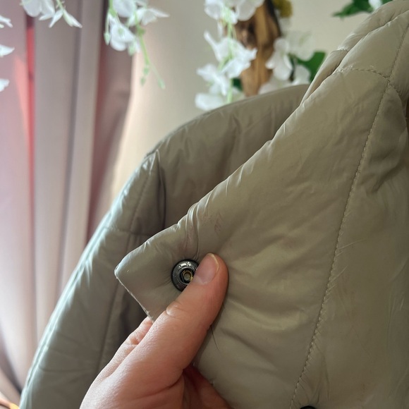 Miou Muse Rowan Cream Cropped Quilted Puffer Jacket 🤎 - Picture 7 of 9